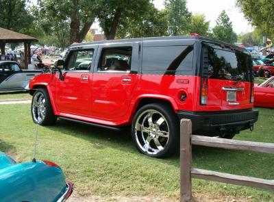 Hummer in Red