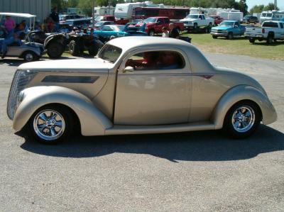 Nice 3 window coupe