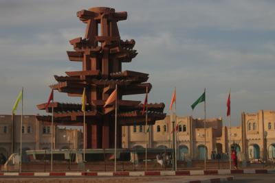 Zelfana roundabout.