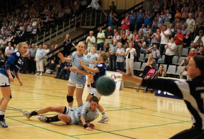 SønderjyskE-Lyngby-3.kamp 2010 100.jpg