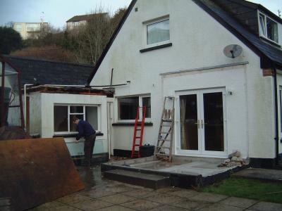 Planning received. Demolition of old sun lounge and flat roof utility room starts. Mid February 2006.