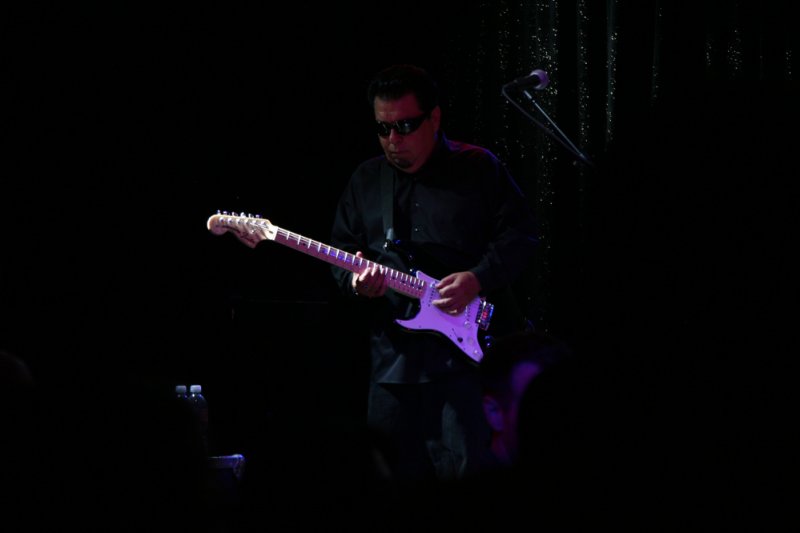 Cesar Rosas, Congo Room - Los Angeles, CA  2009