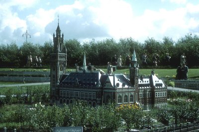 htmhollan1954c006.jpg