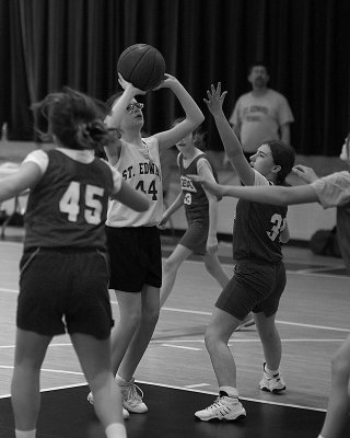 5th-6th Grade Girls White Team - 1/16/10 Game