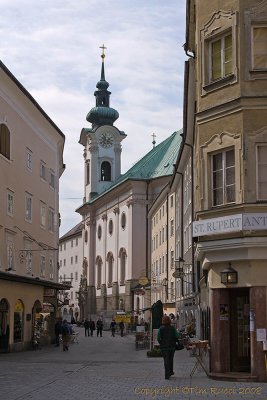   51858 - Salzburg street