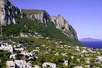 37718b - Capri