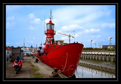 Lightship at the Hythe