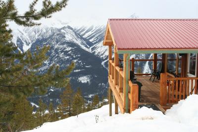 another side of the Elkhorn Cabin