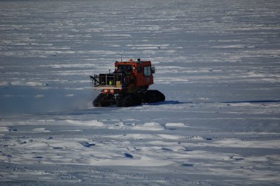 Sno-cat on Prudhoe Bay