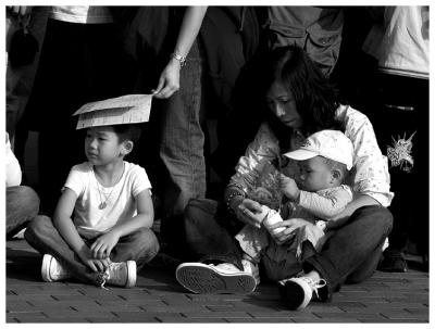 Young children waiting for the parade