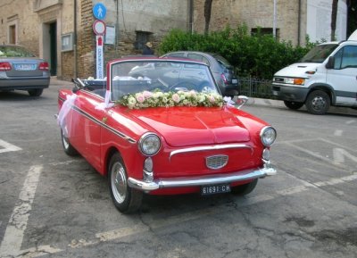 Red Bianchina ready for wedding