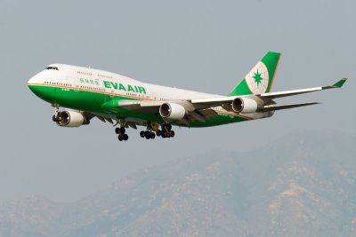 Eva Air Boeing 747-45EM