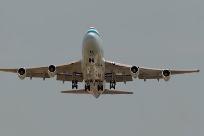 Cathay Pacific Boeing 747 take off