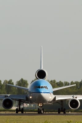 MD 11 and DC 10