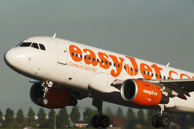 EasyJet Airline, Airbus A319-111