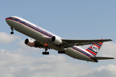 Martinair Holland Boeing 767-31A/ER, Retro Livery