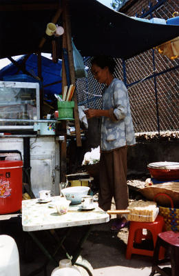 Food stall cook