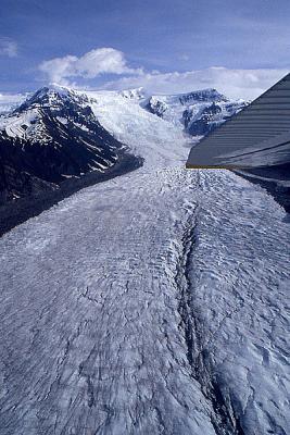 Glacier flight Wrangell Mountains