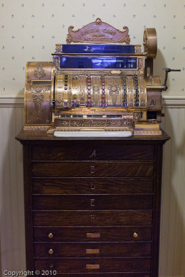 Cash Register (03692)