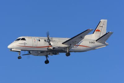 2452    C-GKCY Saab 340 on final Rwy 27 @ CYXE