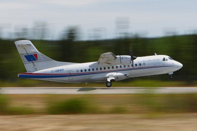 4874    ATR-42-300  C-GWWD