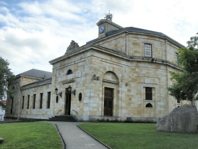 Guernica Assembly House