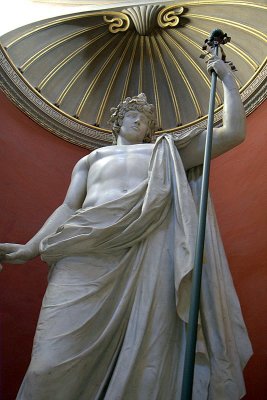 Vatican_Statue1.jpg