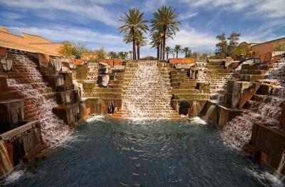 Fountain at Scottsdale Princess