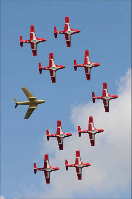 2009 - H1 with Snowbirds, 01 July