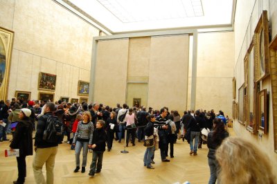 Mona Lisa from a distance to give you some perspective. Not at all what we imagined.