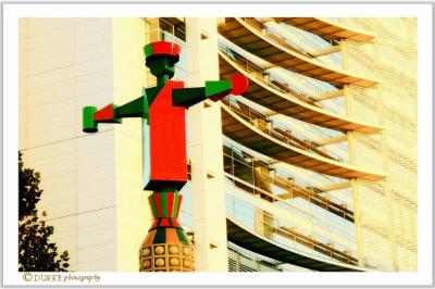 Canner Statue in front of City Hall
