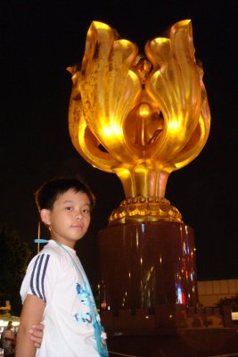 DSC04122A.jpg