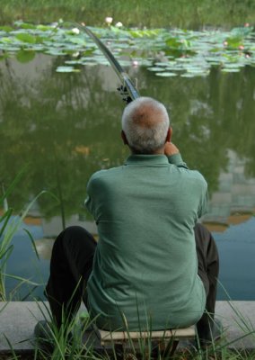 Fishing in centre of Beijing