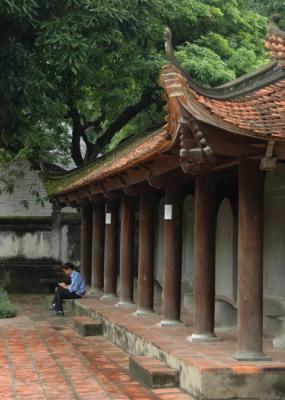 a quiet read in Hanoi