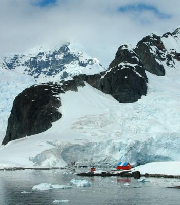 shelter for Argentina