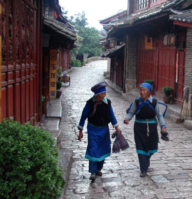 Lijiang ladies