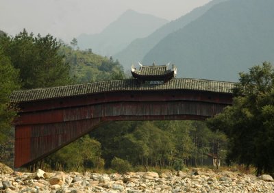 400 year old bridge at Lanchi