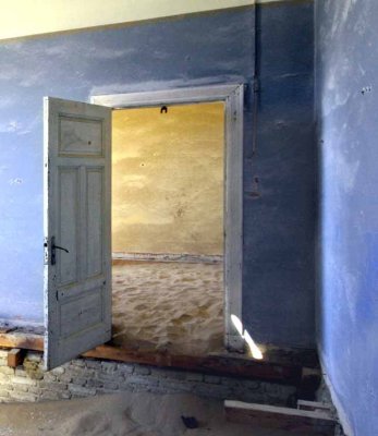 Kolmanskop Ghost Town