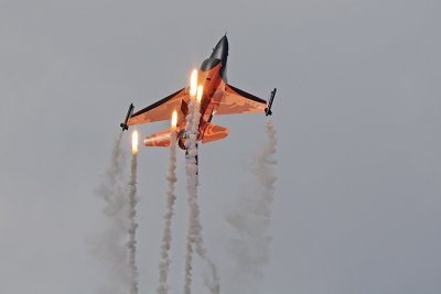 Demo F-16