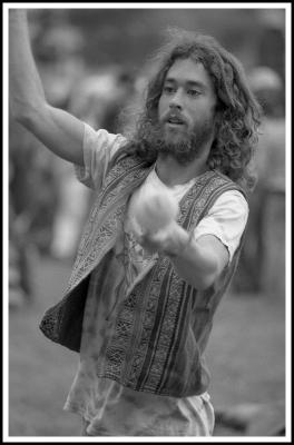 Dead Concert - What if Jesus was a Juggler?