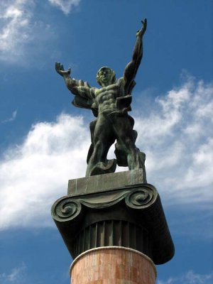 Puerto Banus Statue