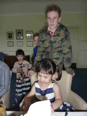 g3/03/35903/3/124333442.lpx1UTCa.jpg