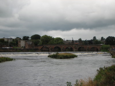 The 'Caul' and Devorgilla bridge on the River Nith