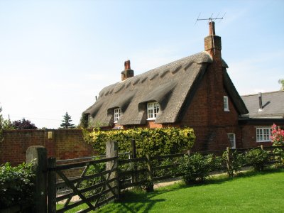 Thatched house near Mill