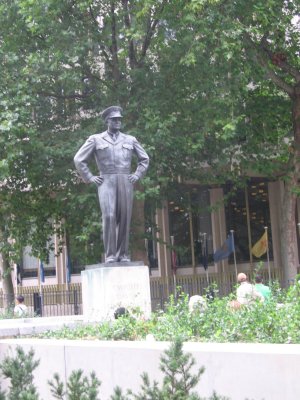 Eisenhower's statue in Grosvenor Square