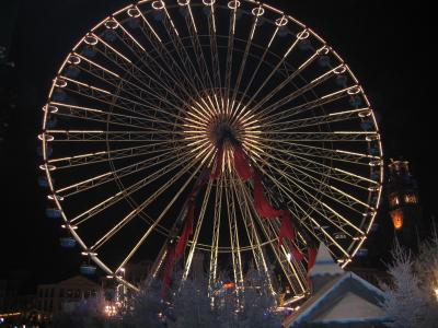 Illuminations Noel 2005 à Lille sur la grande Place 029.jpg