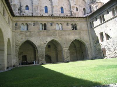 Avignon  Benoit XII  Cloyster