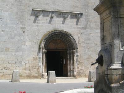g3/03/455403/3/58500601.SaultPorchedelglise.jpg
