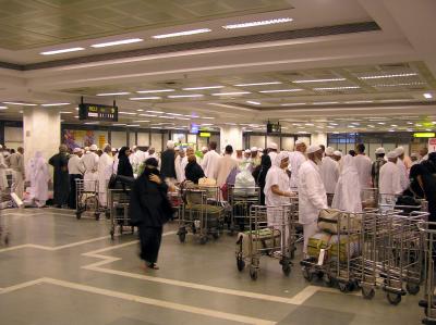 Mumbai Airport -15 Feb 2006.jpg