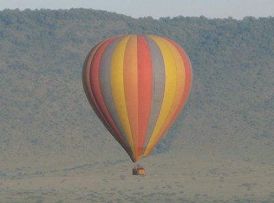 Photographer and wife in Balloon over Mara